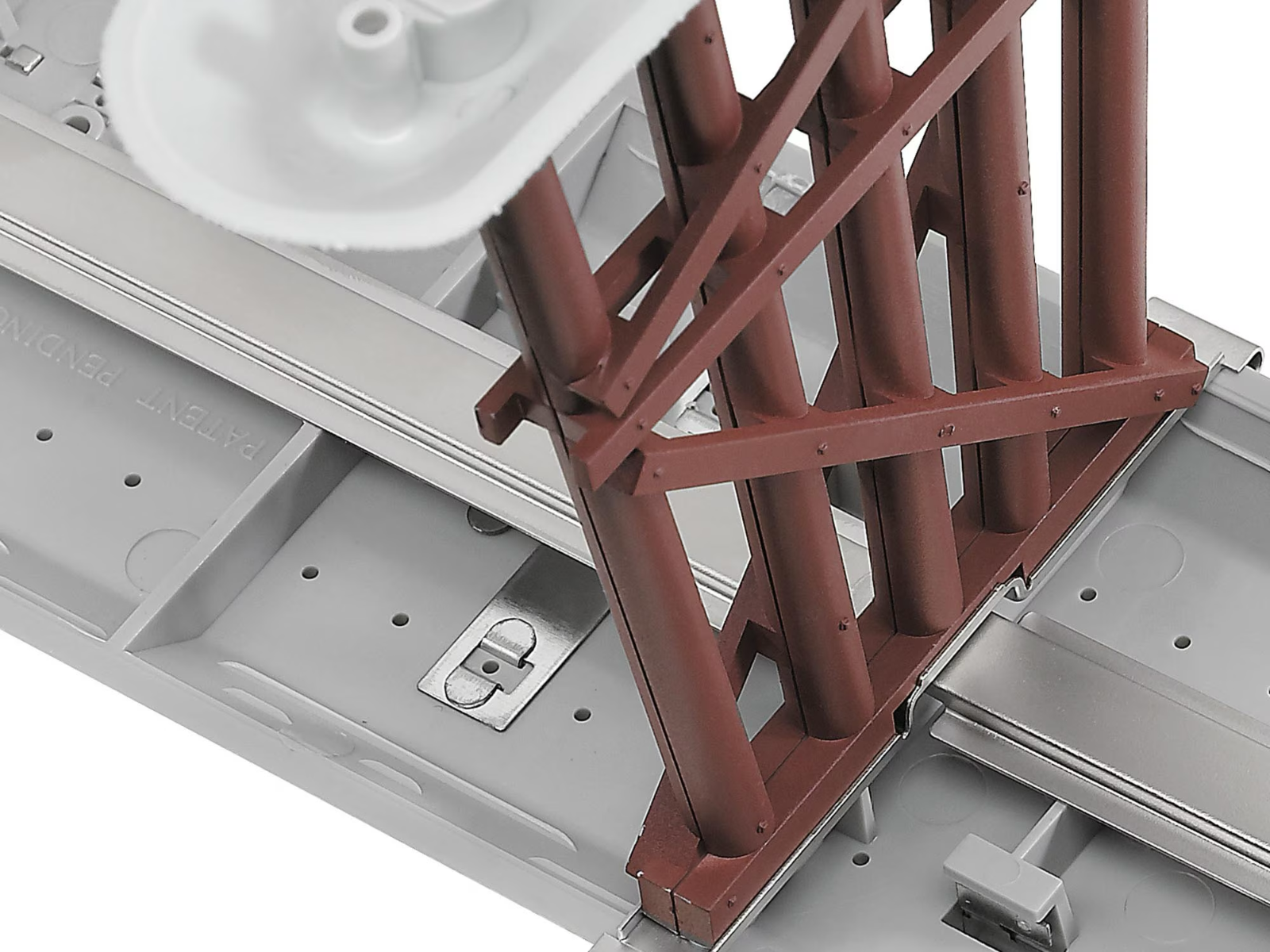 Lionel Fastrack Graduated Trestle Set 6-12037